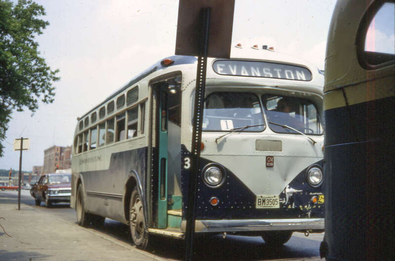 19670614 05 Glenview Bus Co. 31, Davis St