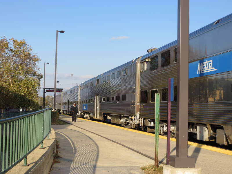 20131028 95 Metra @ Aurora, Illinois