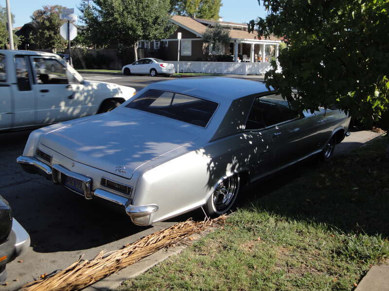 64 Buick Riviera