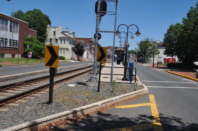 WHEN THE EXCAVATIONS WERE BEING DONE TO PUT THE RAILROAD TRACK DOWN THE CENTER OF BROAD STREET THEY ENCOUNTERED A GROUP OF BODIES WHICH ARCHEOLOGISTS DETERMINED WERE OF NORTHERN EUROPEAN ORIGIN CIRCA 1650.  SINCE THE ENGLISH DID NOT ARRIVE UNTIL 1670