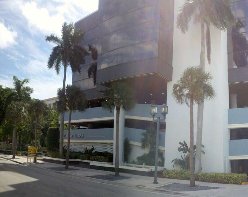 Barry Plaza