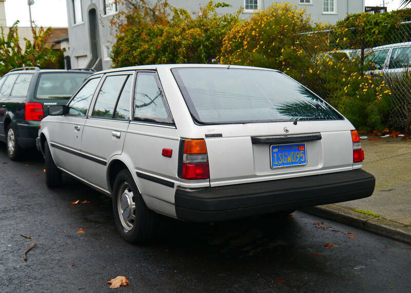 1983 Datsun Tsuru wagon.

This is the Mexican version of the Nissan Sentra, only the early models were badged Datsun.