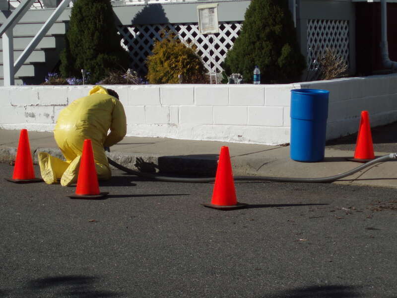 Photographs of an emergency response to a release of mercury on Bisson Street, Beverly, Massachusetts.
April 1 &amp; 2, 2010
MassDEP RTN: 3-0029174

Site summary information with link to reports: