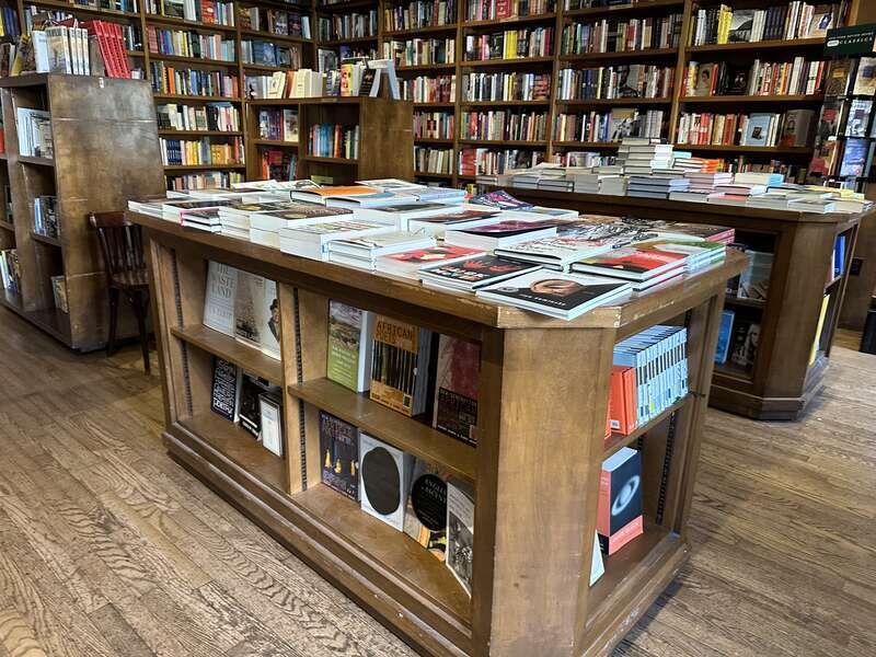 Books &amp; Books, Coral Gables Florida, April 2023