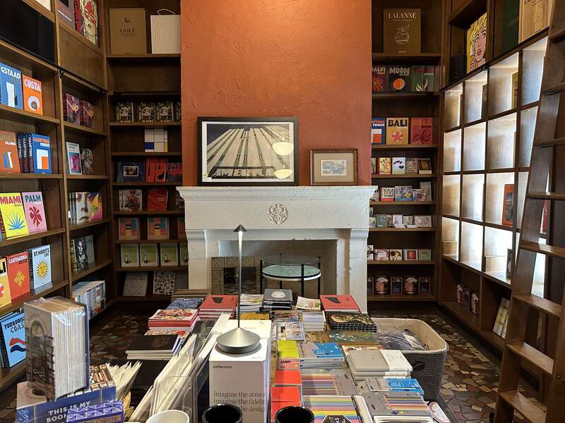 Books &amp; Books, Coral Gables Florida, April 2023