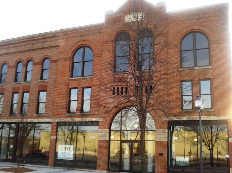 Building on the NRHP in Cedar Rapids, Iowa.