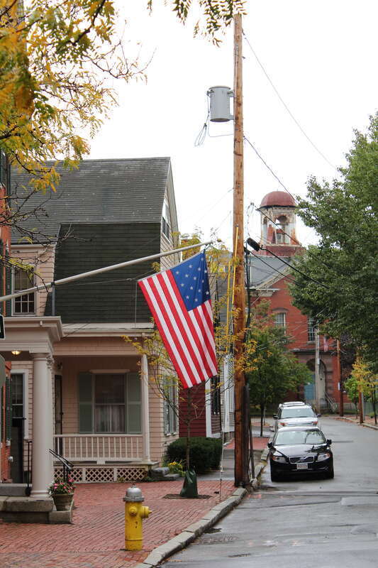 Chestnut St, Salem.