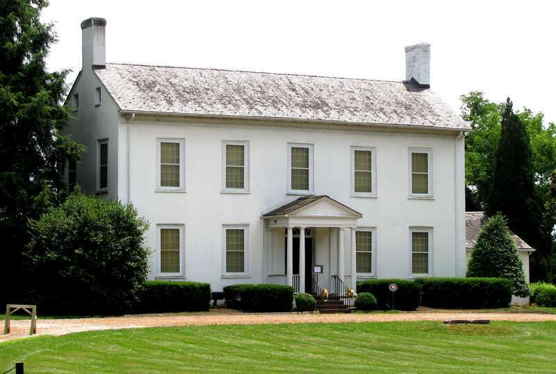 Crescent Bend (2758 Kingston Pike), also called the Armstrong-Lockett House, in Knoxville, Tennessee, USA.  Built in 1834, this house is now listed as a contributing property in the NRHP-listed Kingston Pike Historic District.