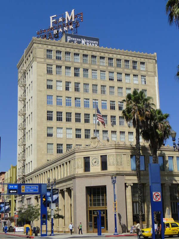 Farmers and Merchants Bank Office Tower, 320 Pine Ave., Long Beach, California (Long Beach Historic Landmark 16.52.310)
