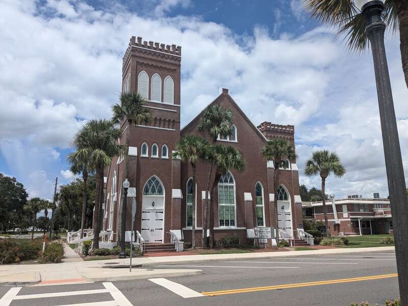 Historic church at 101 W Dakin Ave