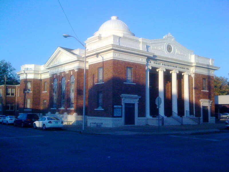 First Presbyterian church in Murfreesboro, Tennessee