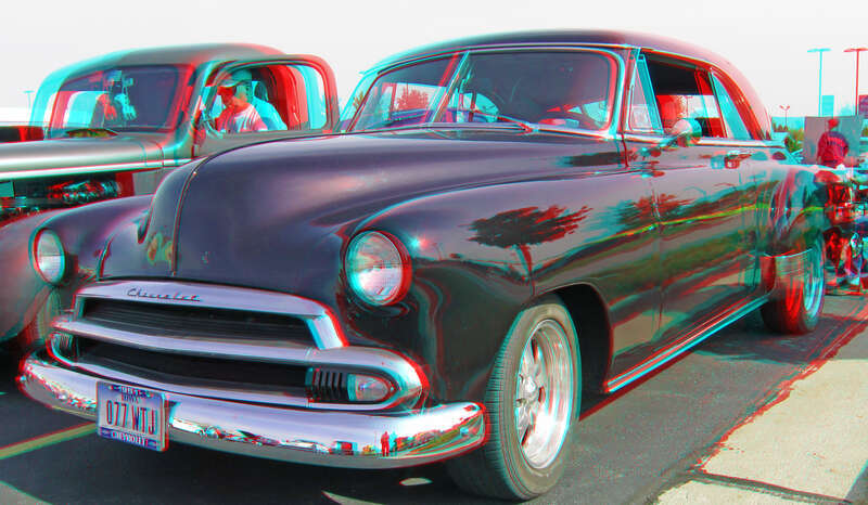 View with 3D red/cyan glasses