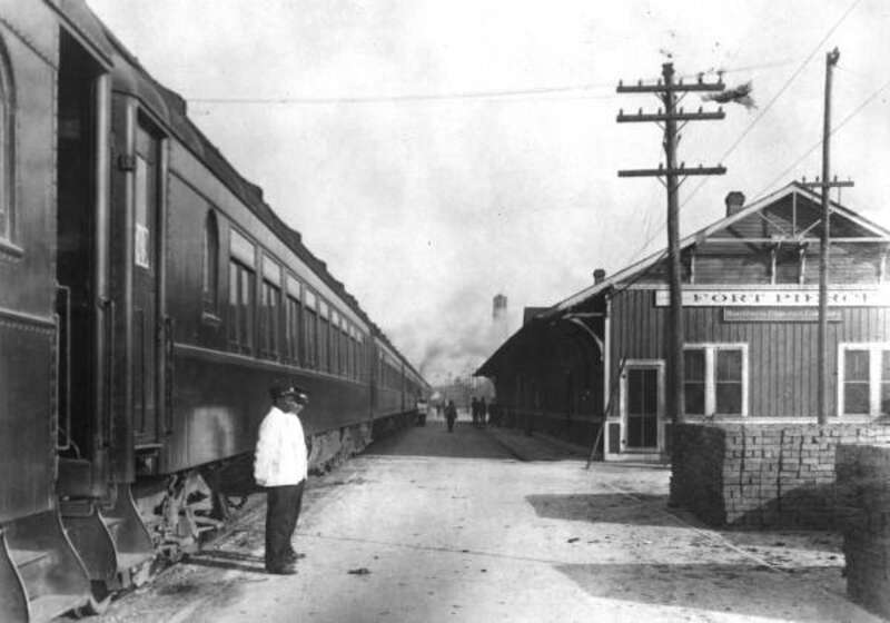 Local call number: PR00824
Title: Florida East Coast Railway station: Fort Pierce 
Date: 19__
Physical descrip: 1 photoprint; b&amp;w; 8 x 10 in.
Series Title: Print collections
Repository: State Library and Archives of Florida, 500 S. Bronough St.,