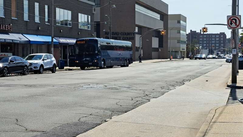 Greyhound Prevost at Hempstead