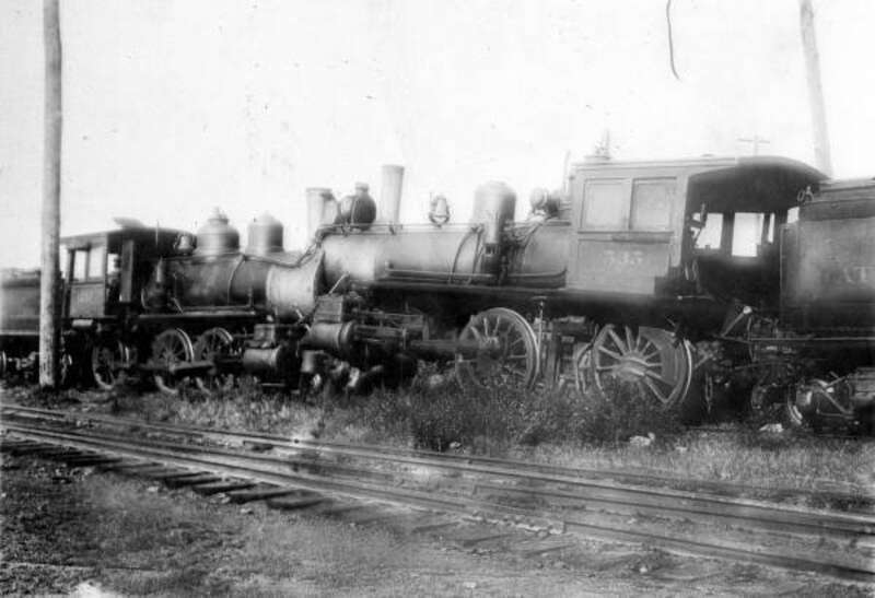 Local call number: N038582
Title: Head on collision of steam locomotives near Sanford, Florida 
Date: not after 1898
Physical descrip: 1 photonegative; b&amp;w; 4 x 5 in.
Series Title: General collection
General note: The locomotives were engine 1261