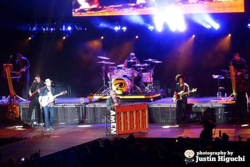 Matt Maher, Brandon Heath, Mandisa, and Matthew West performing live at The Forum in Inglewood California on Saturday March 1st, 2014. Part of the "Hits Deep" Tour with TobyMac.

Taken with a Panasonic DMC-FZ200 point-and-shoot bridge/superzoom