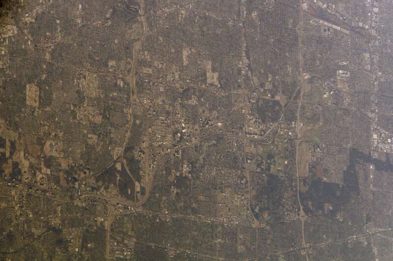 View of Illinois taken during ISS Expedition 16.