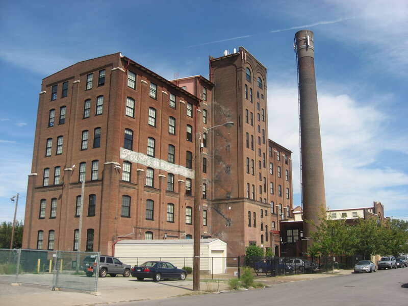 Front and western side of the J. Finzer and Brothers Company Building, located at 419 Finzer Street in Louisville, Kentucky, United States.  Built in 1900, it is listed on the National Register of Historic Places.