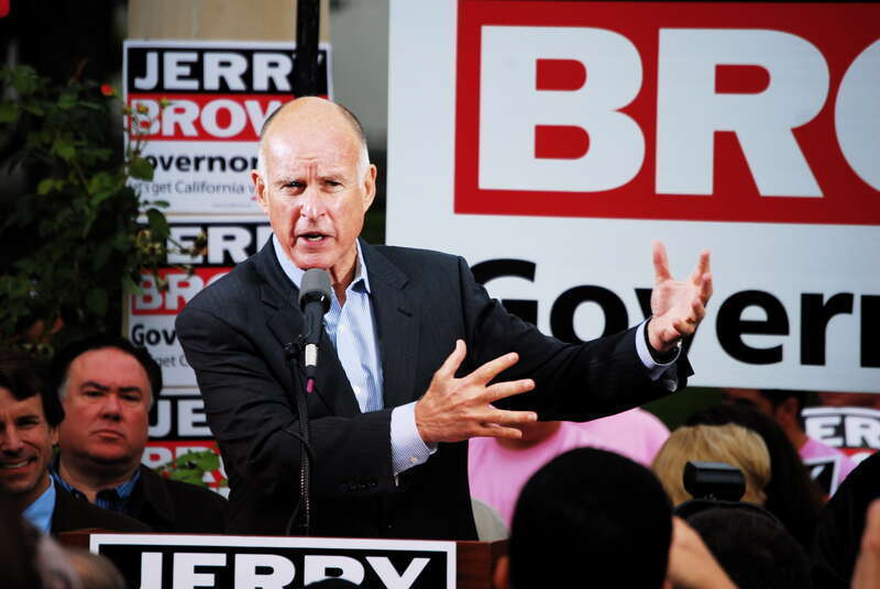 Jerry Brown rally in Victory Park, Stockton. Three days to go before the election &amp; the push is on...