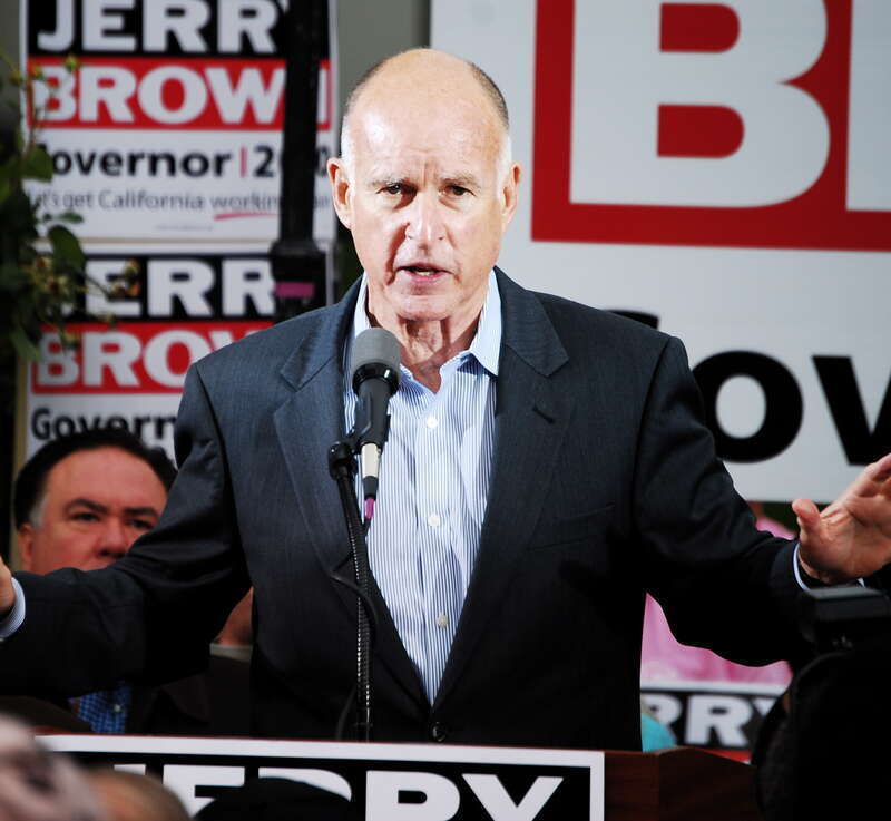 Jerry Brown rally in Victory Park, Stockton. Three days to go before the election &amp; the push is on...