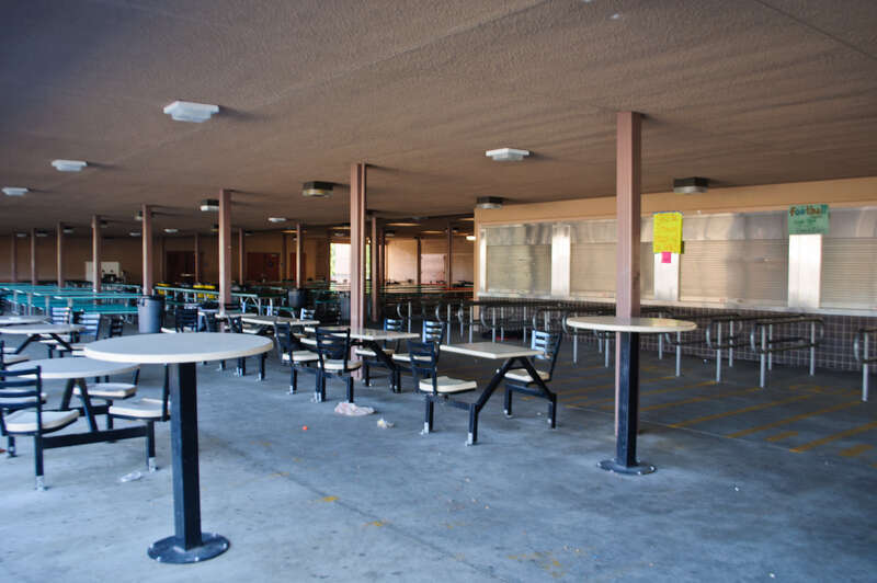 John Burroughs Middle School is located in the posh Hancock Park area of Los Angeles; its territory covers the Hasidic Jews to the north, as well as the Korean and Central American immigrant areas to the east. Run by the Los Angeles Unified School