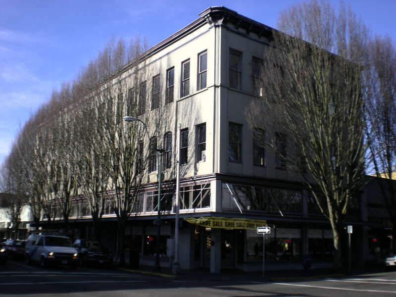 The Mottman Building in Olympia, Washington, built in 1888 as the Olympic Block and remodeled to its current form in 1911 by architects Heath &amp; Gove.