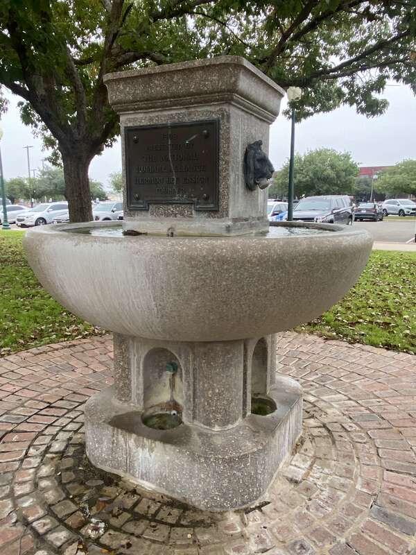 National Humane Alliance Fountain
Waco City Hall

Waco, Texas, USA