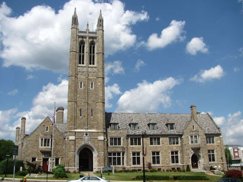 Norwood Memorial Municipal Building, Norwood Massachusetts





This is an image of a place or building that is listed on the National Register of Historic Places in the United States of America. Its reference number is 96001086.

