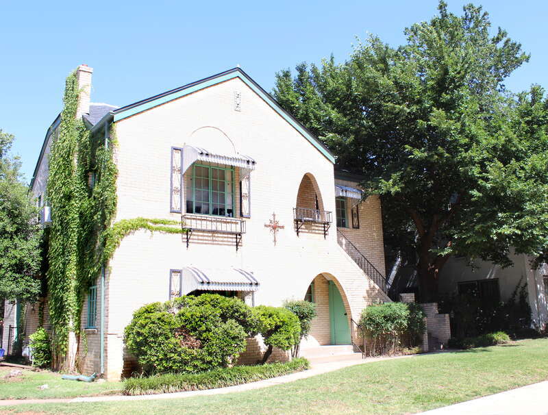 Oklahoma City, OK USA  - Carey Place