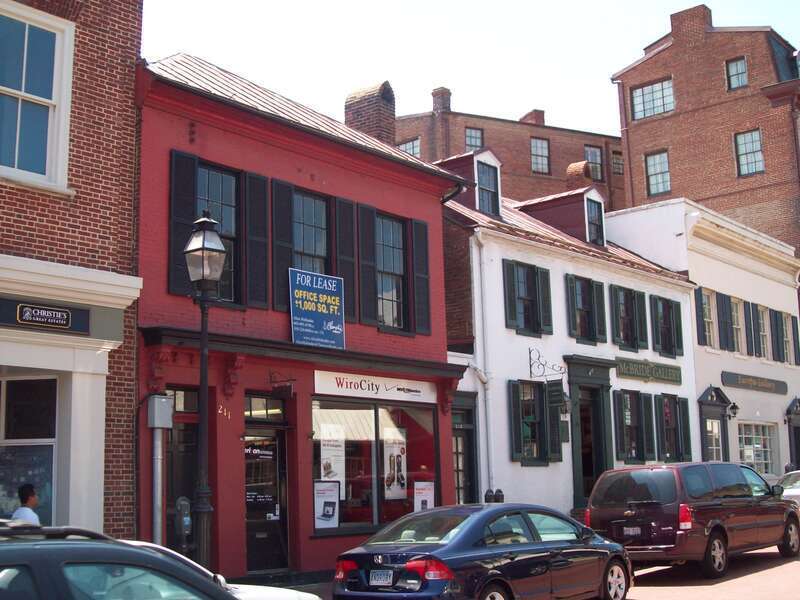 Old City Hall and Engine House, July 2009
