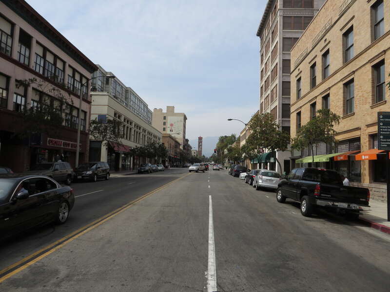Pasadena is a city in Los Angeles County, California, United States. As of the 2010 United States Census, the population of Pasadena was 137,122, making it the 180th-largest city in the United States, down from 168th place in 2009. Pasadena is the