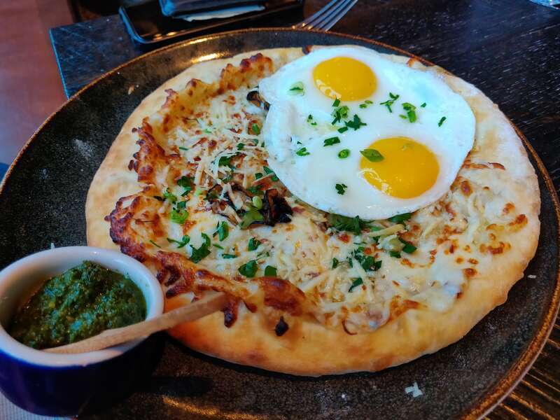 pizza with cheese