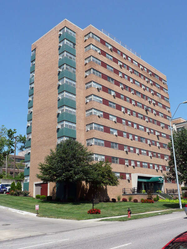 Plaza House Apartments