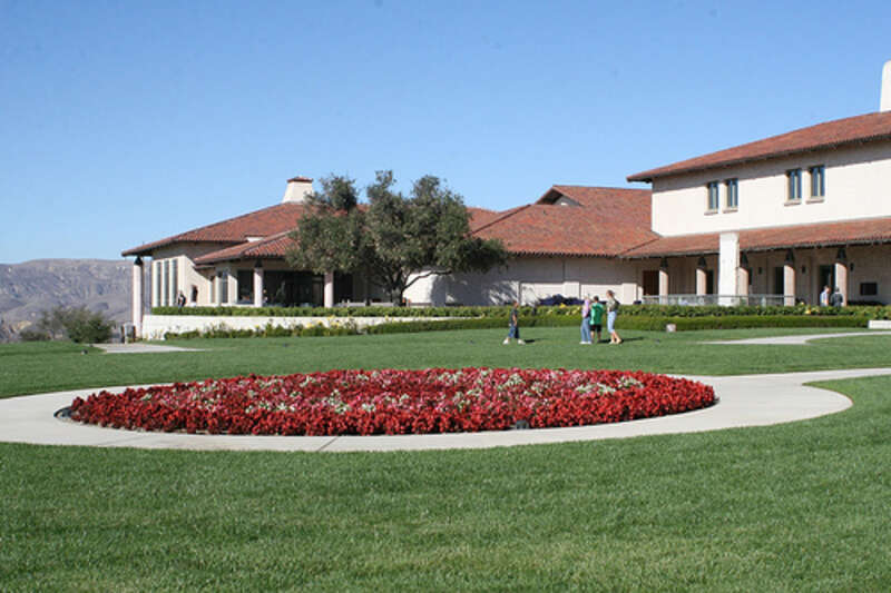 (1 in a 8-picture set)
The grounds behind the library are beautifuuly landscaped and manicured.  The view from this high bluff is wonderful.