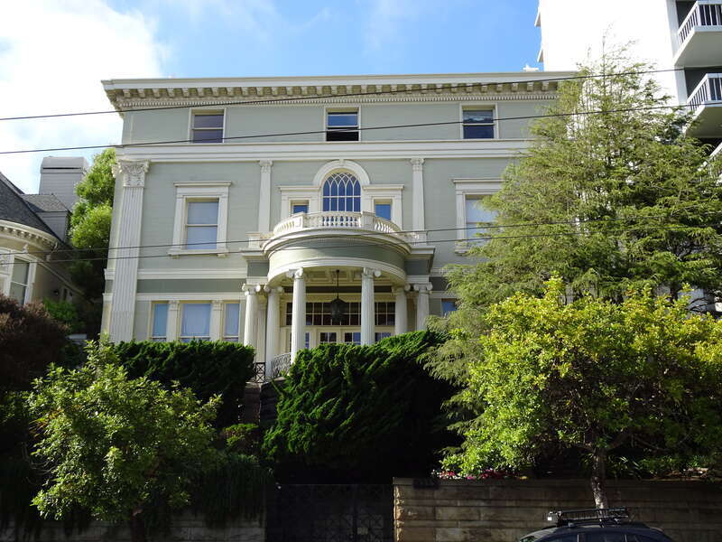The Richard E. Queen House (2212 Sacramento Street) is on the list of San Francisco Designated Landmarks.