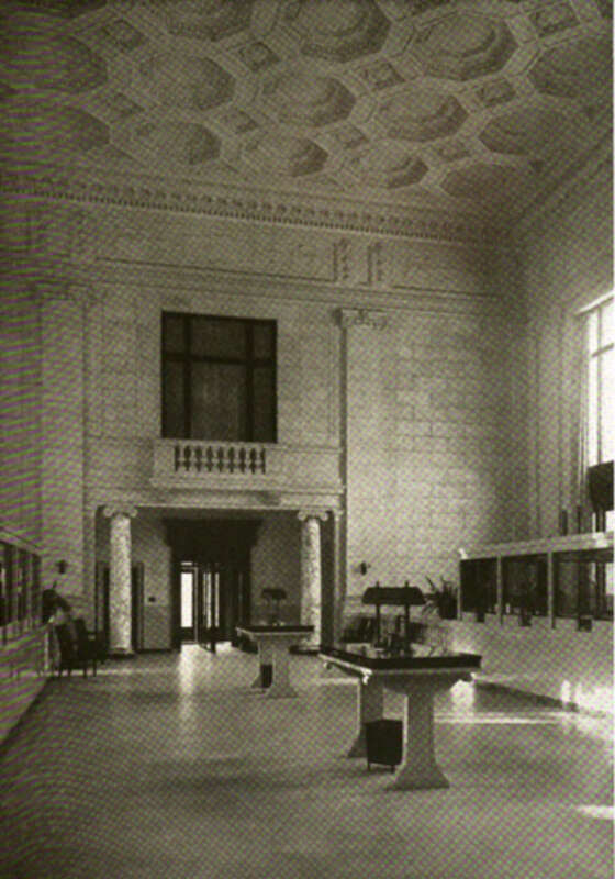 Second National Bank, southeast corner of Peach Street and West 9th Street, Erie, Pennsylvania. Built 1922, later demolished.