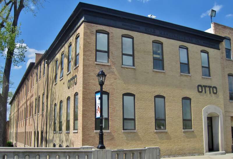 Star Manufacturing Company in the Dundee Township Historic District in Carpentersville (c. 1873). The company was chartered by the state of Illinois in 1873 to produce farm machinery and agricultural implements. Angelo &amp; Charles Carpenter, Swain
