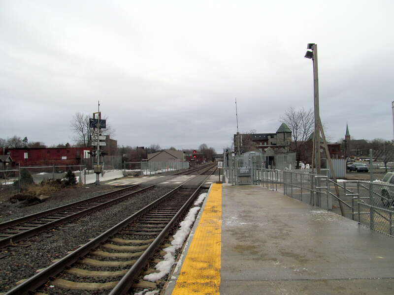 Temporary platform used during construction of the new Meriden station in December 2016