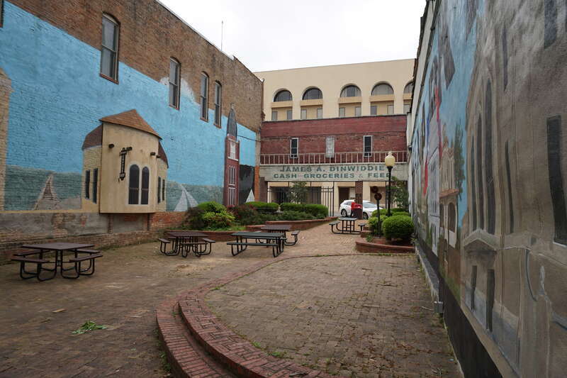 Broad Street Park in Texarkana, Arkansas (United States).