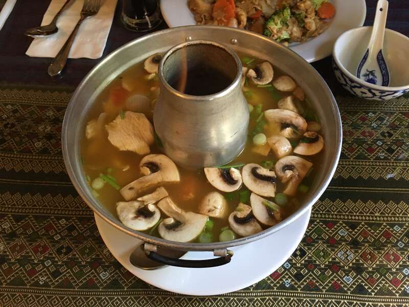 Tom Yum Gai
