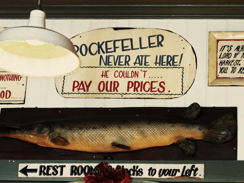 ..the place was filled with amusing quotes taken from the owner..