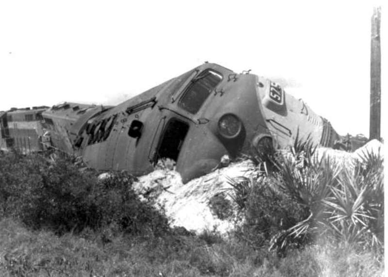 Local call number: PR09188

Title: Wreck at Delray Beach (1961)
Date: August 2, 1961
Physical descrip:  1 photograph; b&amp;w; 8 x 10 in.
Series Title: Richard C. Beall Gift
General note: Florida East Coast Railway
Repository: State Library and