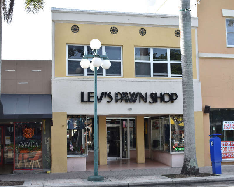 The building (1926) at 1912 Hollywood Boulevard is a contributing resource in the Hollywood Boulevard Historic Business District.