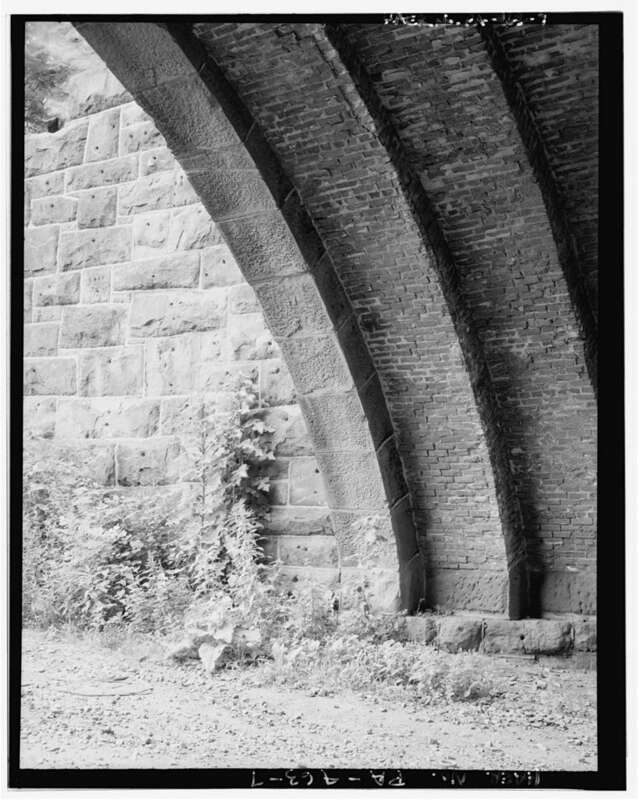 Thirty-third Street Bridge in Philadelphia listed on the NRHP on June 22, 1988. Crosses under 33rd St. on the former  Master St. in the Brewerytown neighborhood in North Philly.  A skew bridge.  HAER photo taken in the Summer of 1997.