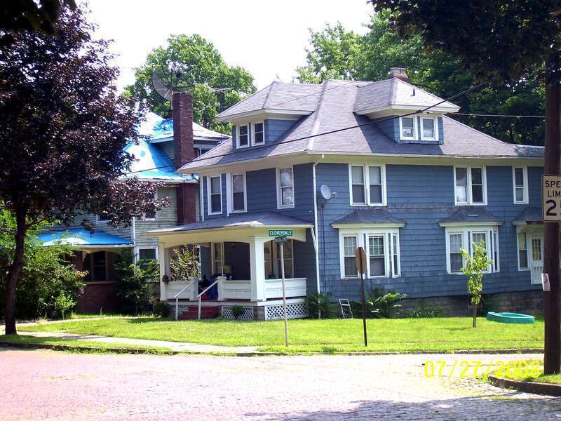 414 Woodland Ave