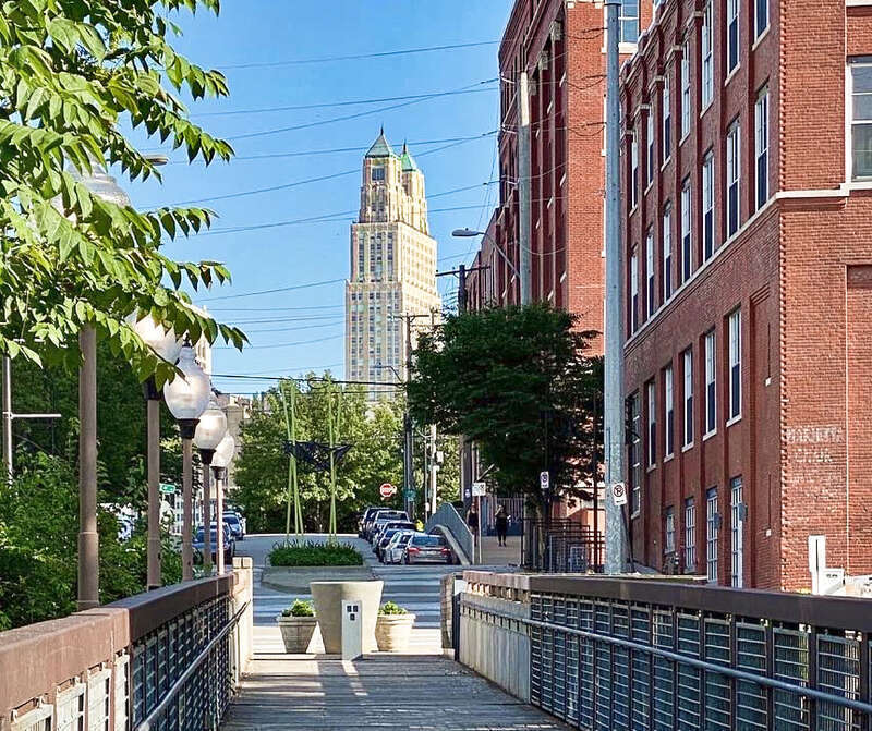 909 Walnut was a skyscraper built in Kansas City, Missouri built in the 1930's initially as a major bank institution; it has changed different tenants several times over the ensuing decades. Recently, it has been renovated to premier luxury