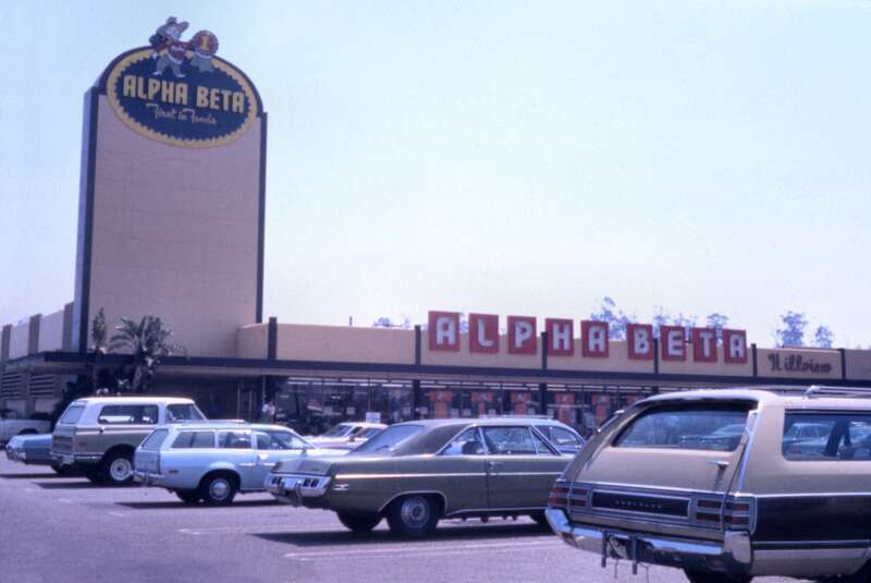 An Alpha Beta supermarket at Tustin Avenue &amp; 17th Street in Santa Ana, California, in 1974. There are no known copyright restrictions on this image. All future uses of this photo should include the courtesy line, "Photo courtesy Orange County