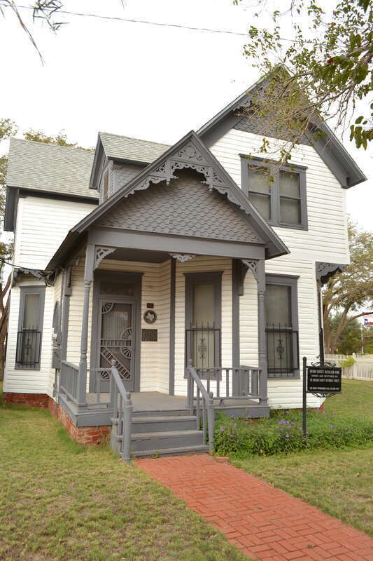 Brown-Dorsey House