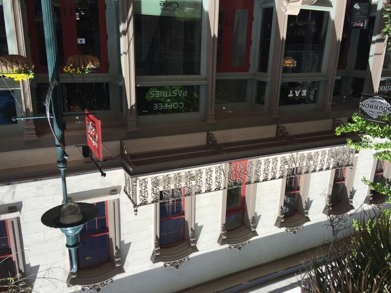 Building at 1210-1214 Main Street