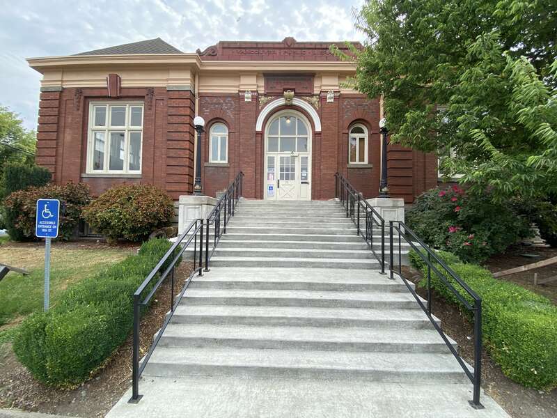 




This is an image of a place or building that is listed on the National Register of Historic Places in the United States of America. Its reference number is 82004204.

